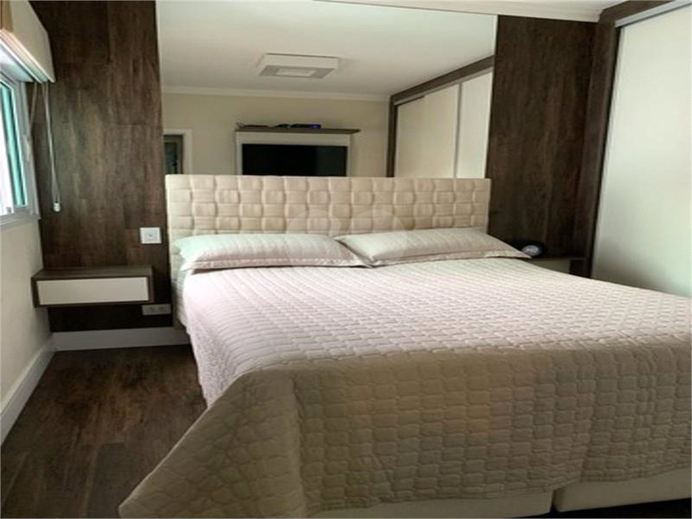 Casa à venda com 3 quartos, sendo 1 suíte, no condomínio Res Means do Campo II, São Paulo - SP