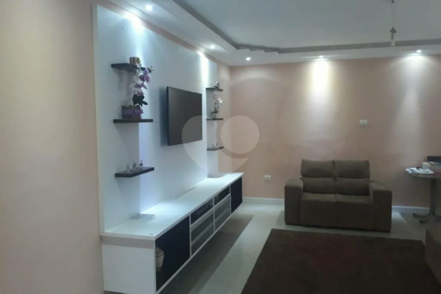 Sobrado à venda com 2 quartos em Limão, São Paulo, SP
