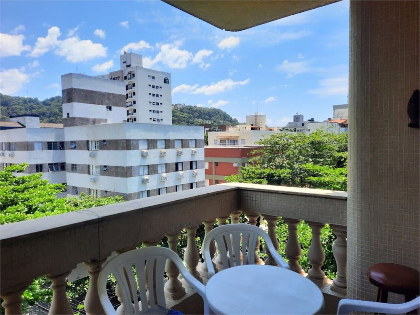 Apartamento com 2 dormitórios à venda, 70 m² por R$ 290.000,00 - Jardim São Miguel - Guarujá/SP