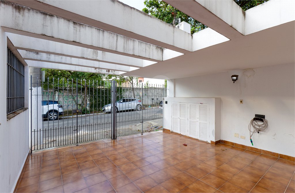 Casa à venda com 3 quartos, sendo 1 suíte,  em Campo Belo, São Paulo, SP
