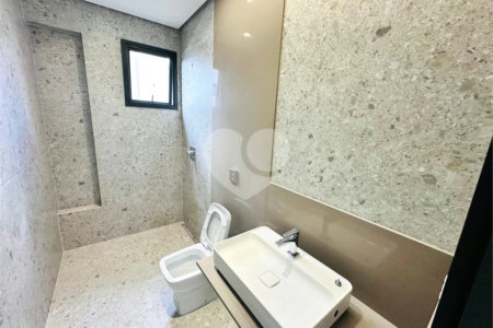 Casa à venda com 3 suítes no condomínio Villa Jardim, Cuiabá - MT
