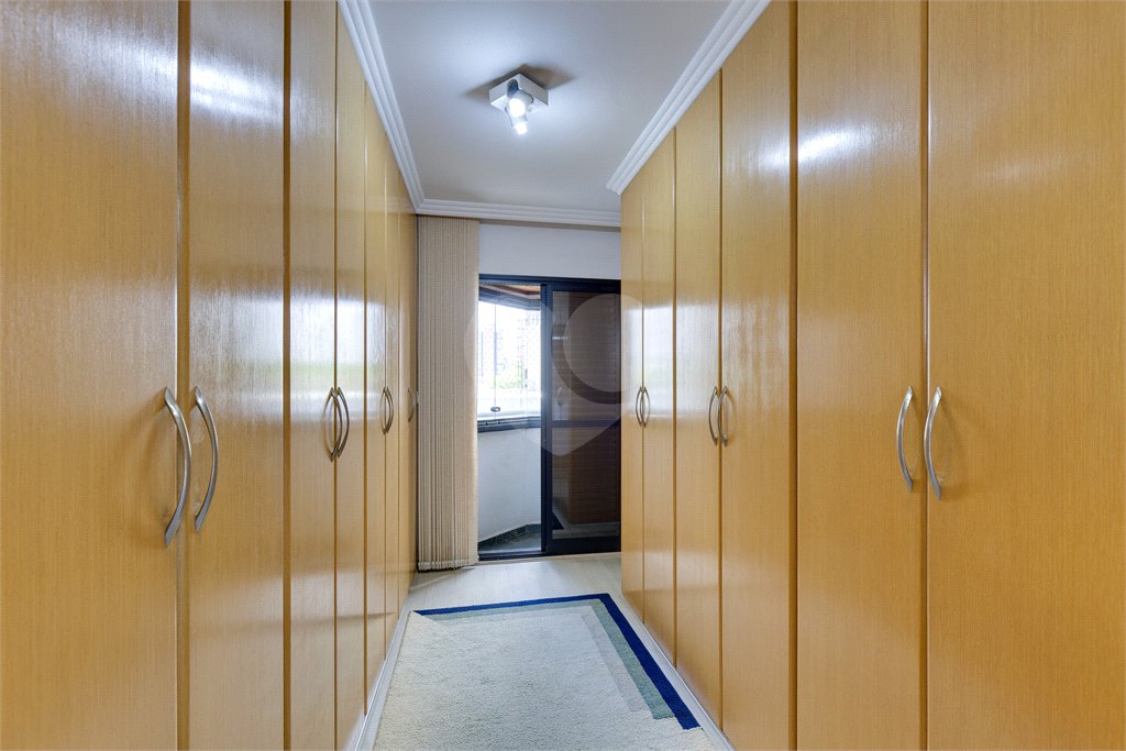 Apartamento à venda com 3 quartos, sendo 2 suítes, em Santo Amaro, São Paulo, SP