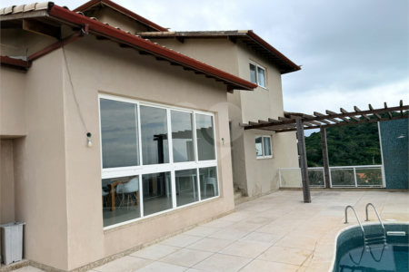 Casa à venda com 4 suítes em João Fernandes, Armação dos Búzios, RJ