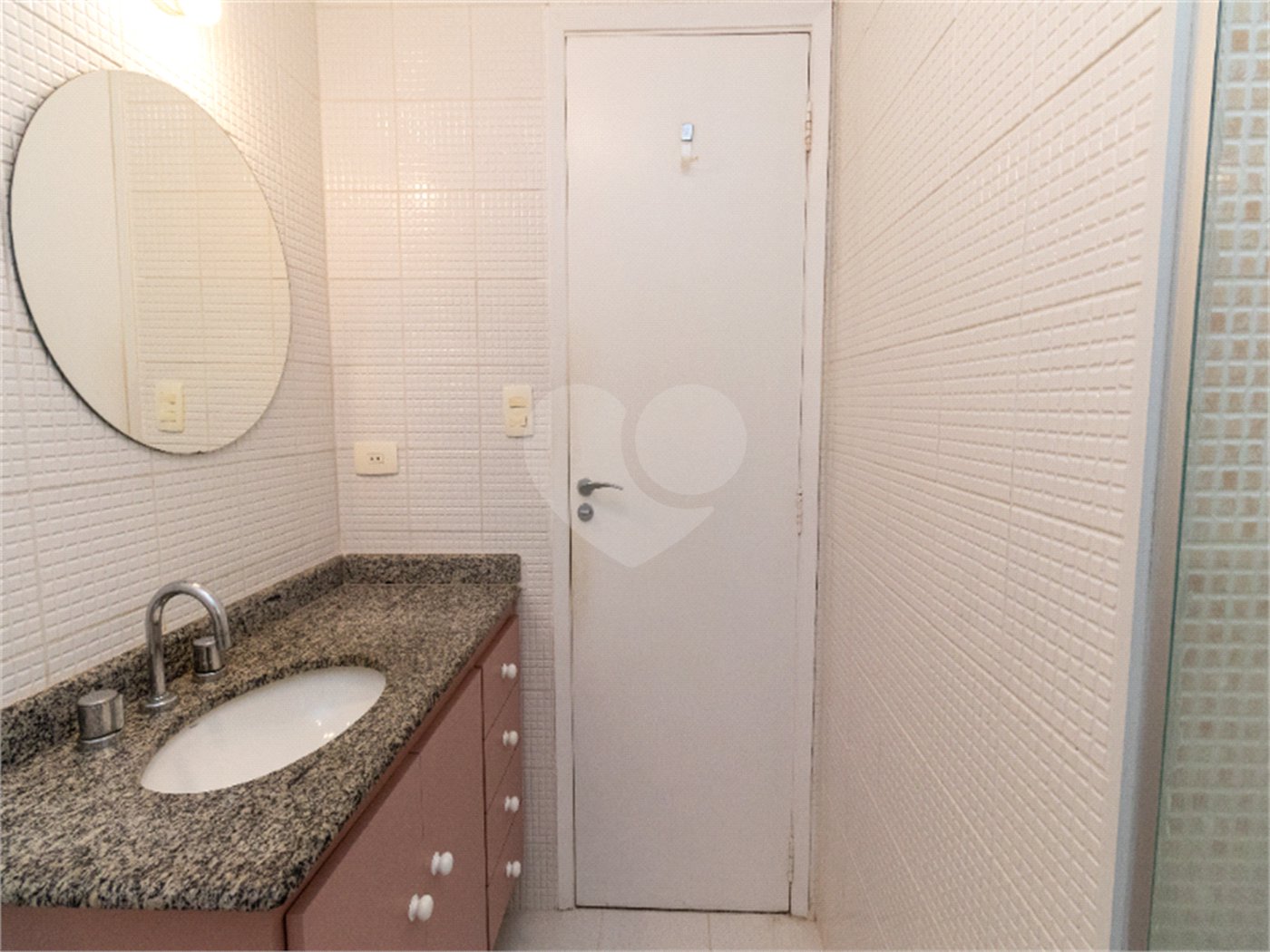 Apartamento à venda com 3 quartos, sendo 1 suíte, em Pinheiros, São Paulo, SP