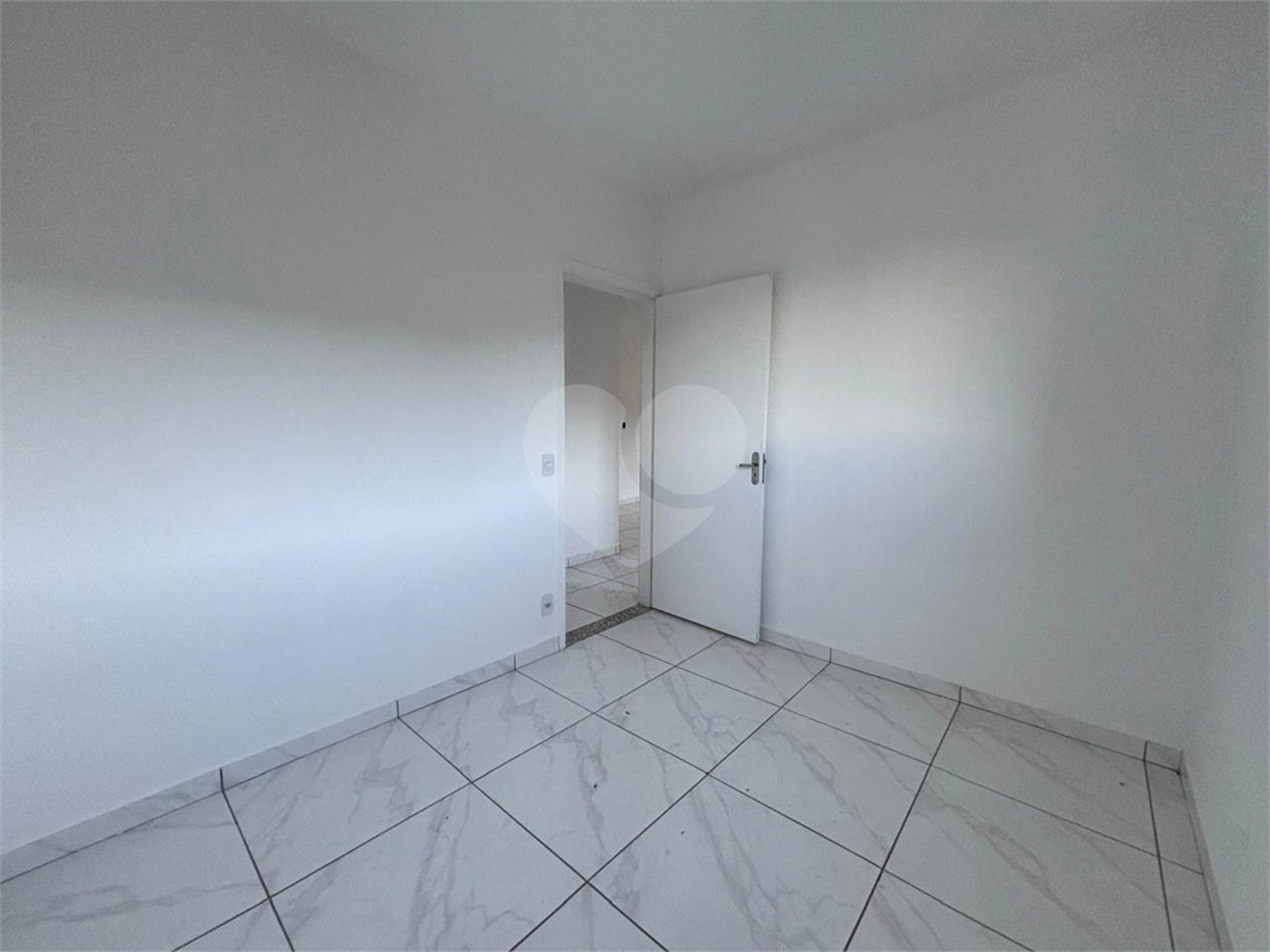 Apartamento à venda com 2 quartos em Jardim Gutierres, Sorocaba, SP