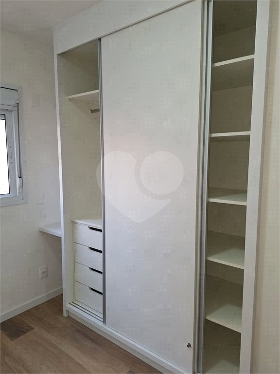 Apartamento à venda com 3 suítes em Vila Anastácio, São Paulo, SP