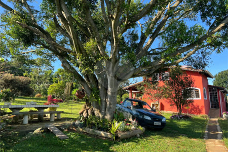Chácara para alugar com 4 quartos, sendo 2 suítes,  no Centro (canguera), São Roque, SP