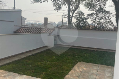 Sobrado à venda com 6 quartos, sendo 3 suítes,  em Dos Casa, São Bernardo do Campo, SP