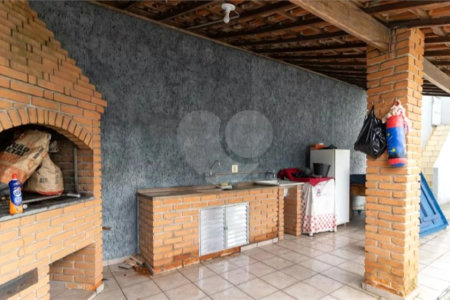 Sobrado à venda com 2 quartos, sendo 1 suíte, em Vila Brasilina, São Paulo, SP