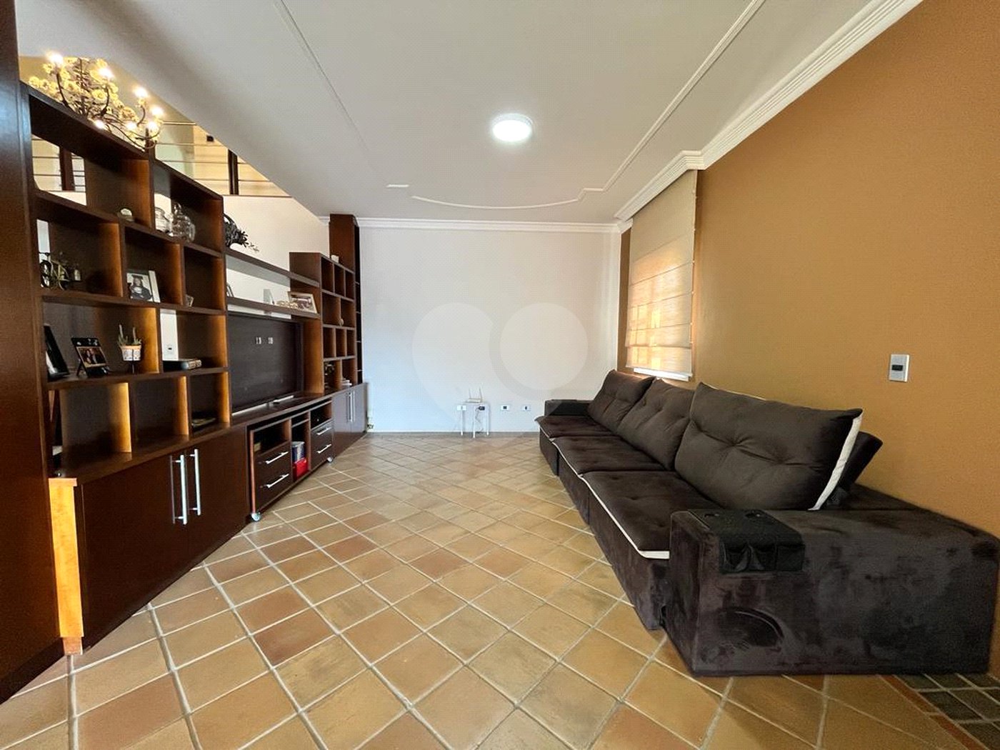 Casa à venda com 5 quartos, sendo 3 suítes, no condomínio Santa Teresa 1, Vinhedo - SP