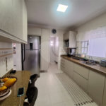 Casa à venda com 3 quartos, sendo 1 suíte, em Vila de Vecchi, Jundiaí, SP