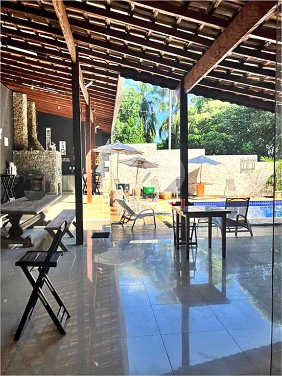 Casa à venda com 4 suítes no condomínio Sausalito, Mairiporã - SP