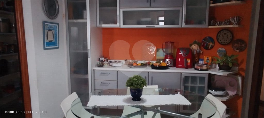 Apartamento à venda com 3 quartos, sendo 2 suítes,  em Vila Oliveira, Mogi das Cruzes, SP