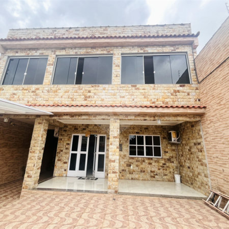 Casa à venda com 3 quartos, sendo 1 suíte, em Campo Grande, Rio de Janeiro, RJ