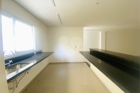 Apartamento à venda com 3 suítes em Baeta Neves, São Bernardo do Campo, SP