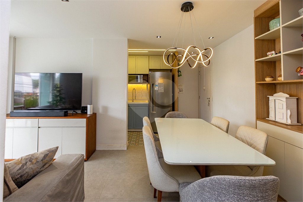 Apartamento à venda com 3 quartos, sendo 1 suíte, em Alto da Boa Vista, São Paulo, SP