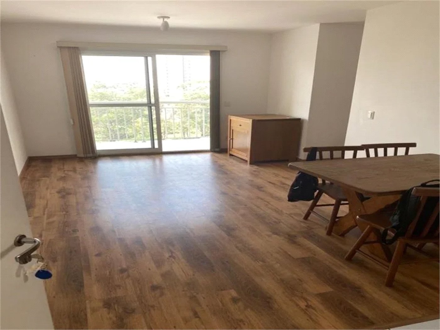 Apartamento à venda com 3 quartos, sendo 1 suíte,  em Vila Andrade, São Paulo, SP