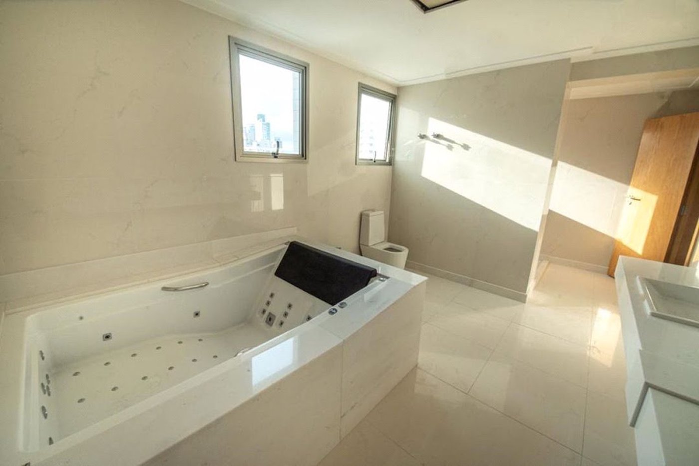 Apartamento com 4 dormitórios à venda, 538 m² por R$ 7.500.000,00 - Ponta da Praia - Santos/SP
