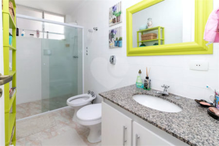 Apartamento para alugar com 4 quartos, sendo 1 suíte, em Perdizes, São Paulo, SP