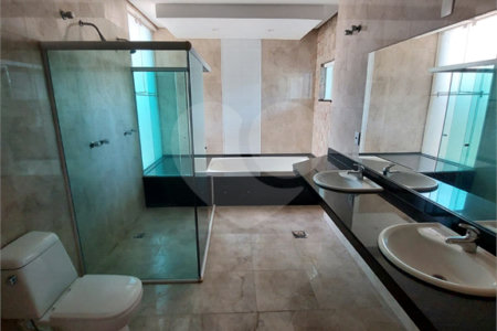 Casa à venda com 3 quartos, sendo 1 suíte, no condomínio Village Saint Clair, Sorocaba - SP