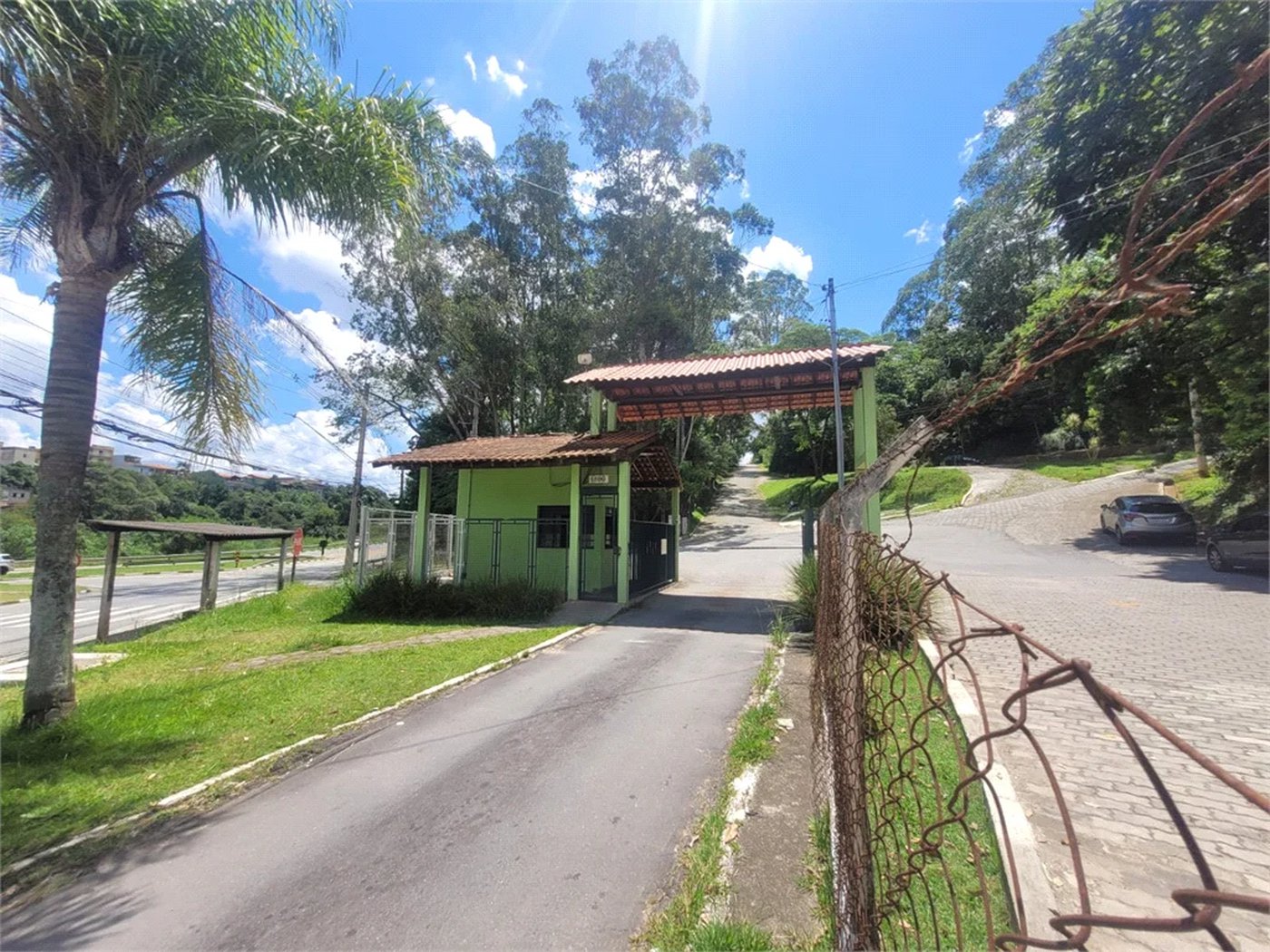 Terreno à venda em Parque Rizzo, Cotia, SP