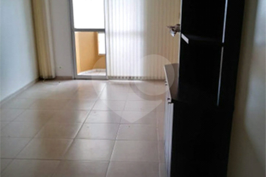 Apartamento à venda com 2 quartos em Vila Maria, São Paulo, SP