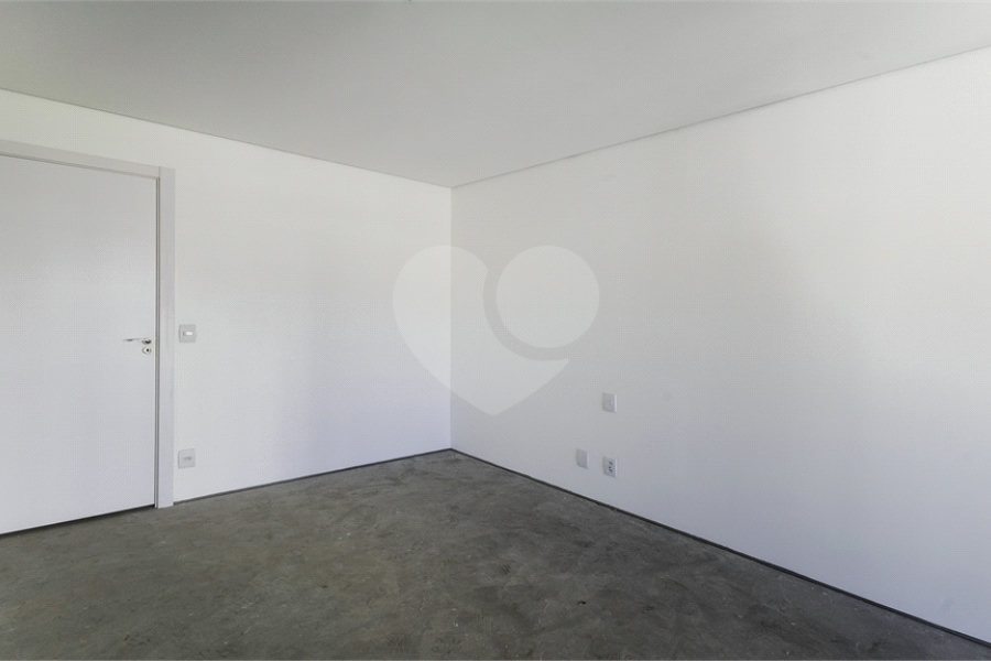 Apartamento à venda com 4 quartos, sendo 3 suítes, em Perdizes, São Paulo, SP