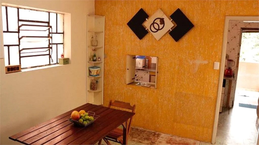 Sobrado à venda com 4 quartos, sendo 1 suíte, em Brooklin Paulista, São Paulo, SP