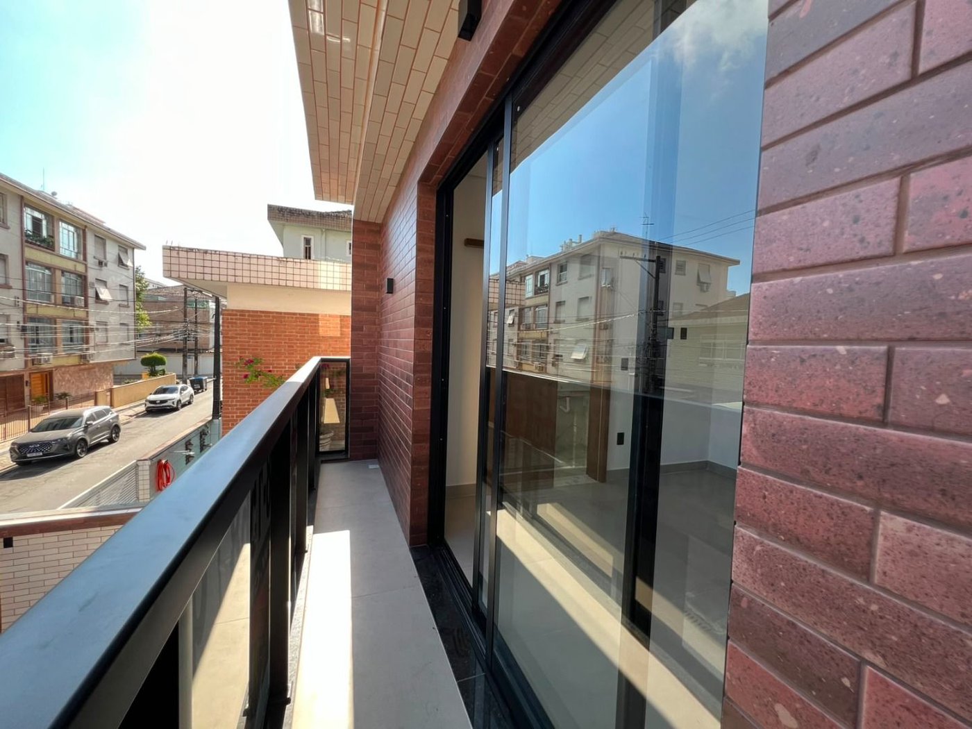 Sobrado com 4 dormitórios à venda, 234 m² por R$ 2.500.000,00 - Ponta da Praia - Santos/SP