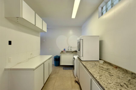 Casa de Vila à venda com 4 suítes em Alto da Boa Vista, São Paulo, SP