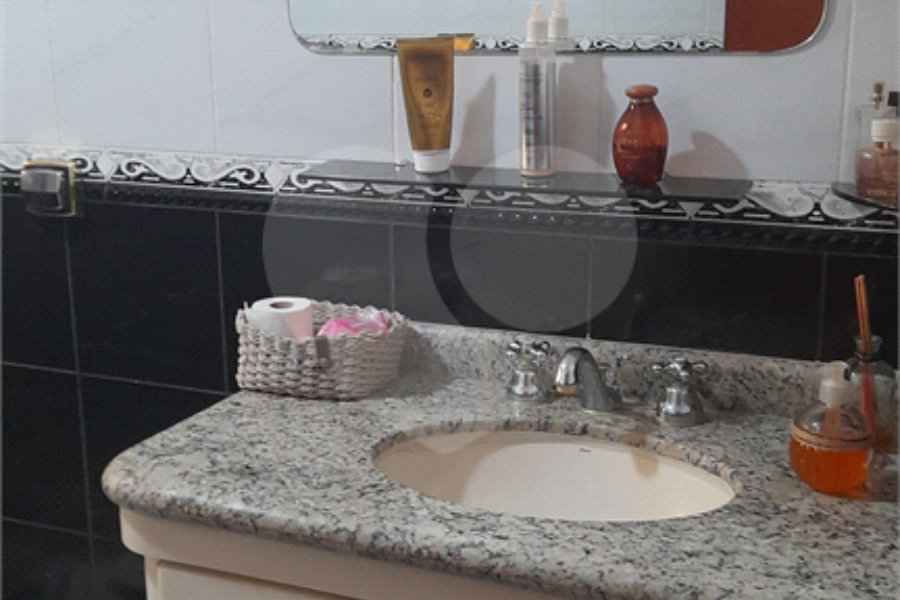 Sobrado à venda com 3 suítes em Tremembé, São Paulo, SP