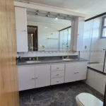 Apartamento à venda ou para alugar com 3 quartos, sendo 2 suítes, em Vila Romana, São Paulo, SP
