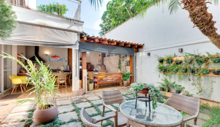 Casa à venda com 3 suítes no condomínio Vila Versalhes, São Paulo - SP