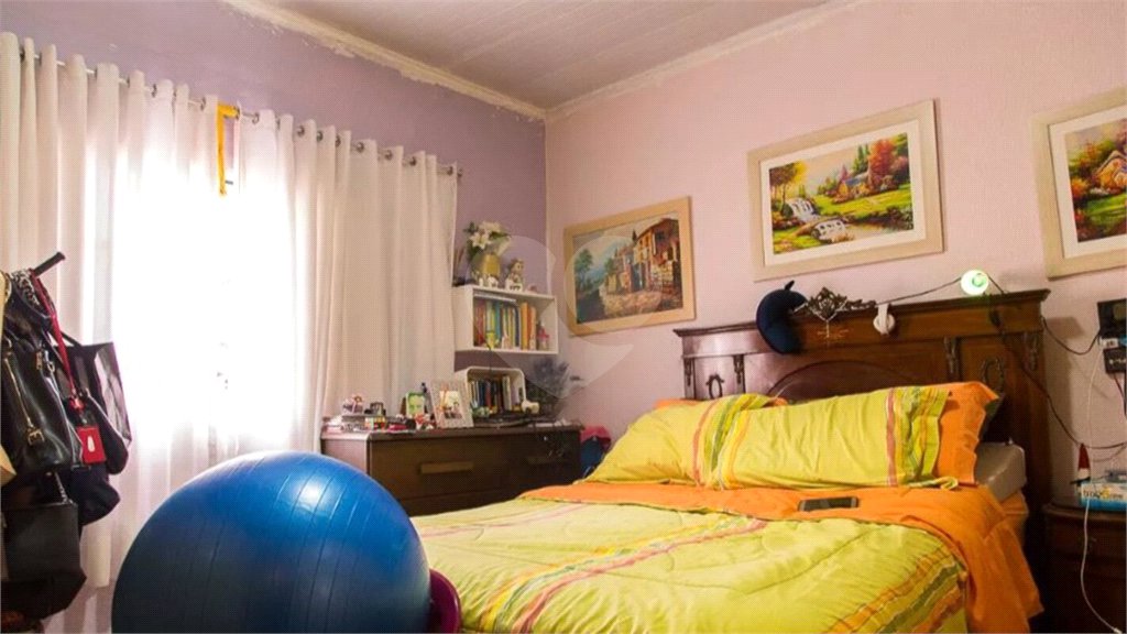 Casa à venda com 3 quartos, sendo 1 suíte,  em Planalto Paulista, São Paulo, SP