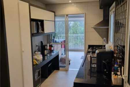 Apartamento à venda com 3 suítes em Jardim Arpoador, São Paulo, SP