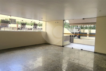 Apartamento à venda com 3 quartos, sendo 1 suíte, em Pinheiros, São Paulo, SP