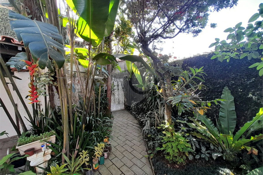Sobrado à venda com 3 suítes em Jardim França, São Paulo, SP