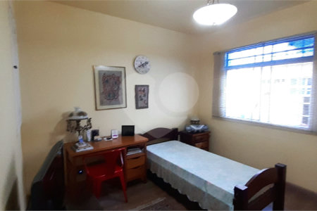 Casa à venda com 3 quartos, sendo 1 suíte,  em Planalto Paulista, São Paulo, SP