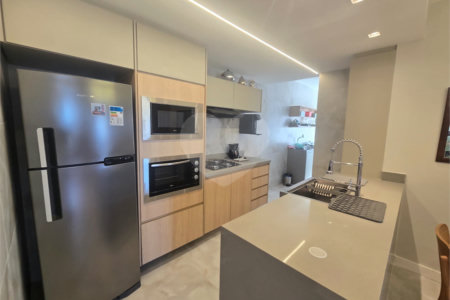 Apartamento à venda ou para alugar com 2 quartos, sendo 1 suíte, em Leblon, Rio de Janeiro, RJ