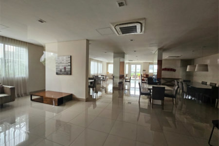 Apartamento à venda com 3 quartos, sendo 1 suíte,  em Vila Santa Catarina, São Paulo, SP