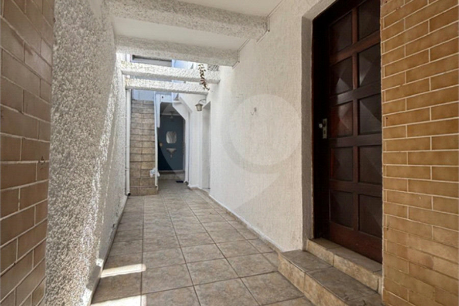 Sobrado à venda com 2 quartos em Jardim Vila Galvão, Guarulhos, SP