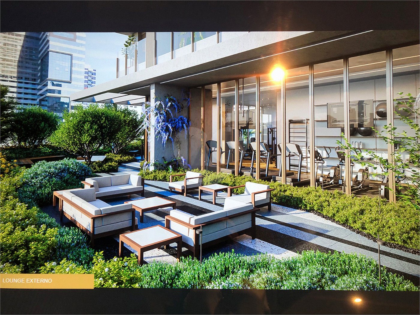 Apartamento à venda com 3 suítes em Moema, São Paulo, SP