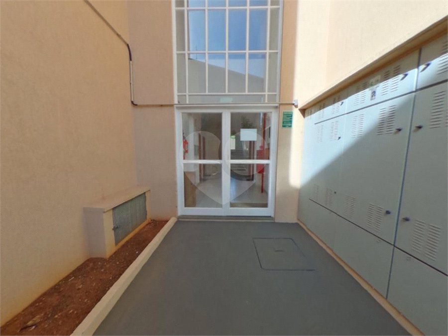 Apartamento de 1 dormot[orio com 1 vaga coberta no Cidade Jardim