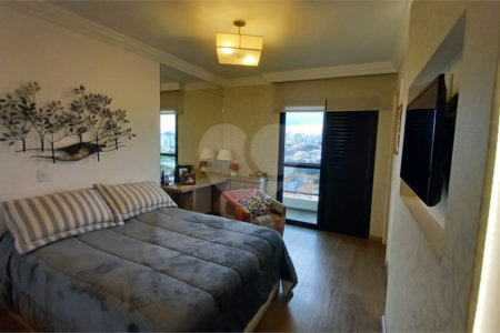 Apartamento à venda com 3 quartos, sendo 1 suíte, em Jardim São Paulo(zona Norte), São Paulo, SP