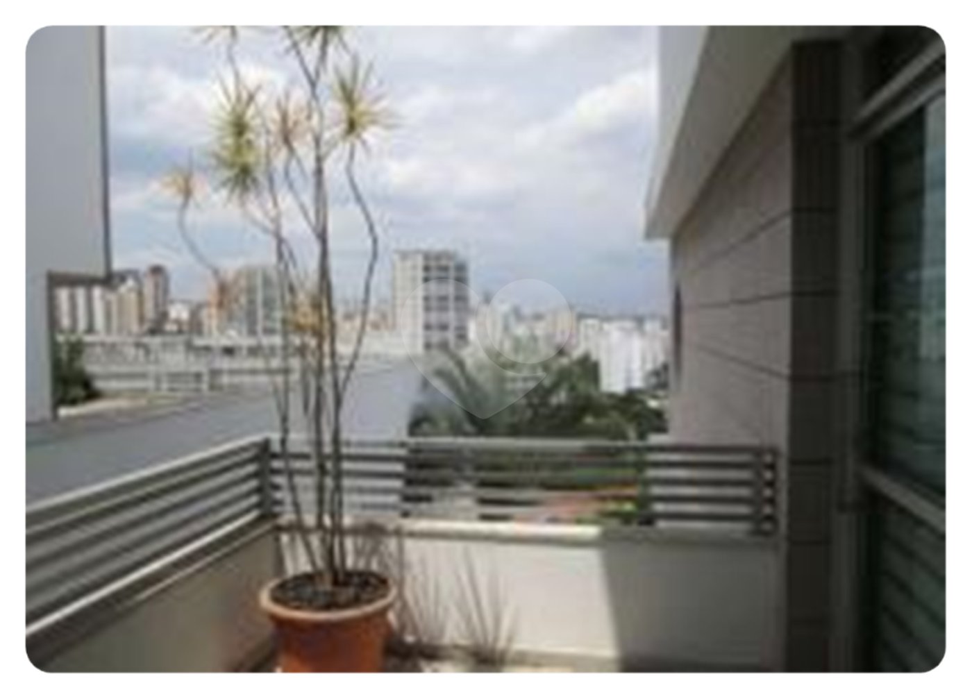 Sobrado à venda com 5 suítes em Santana, São Paulo, SP