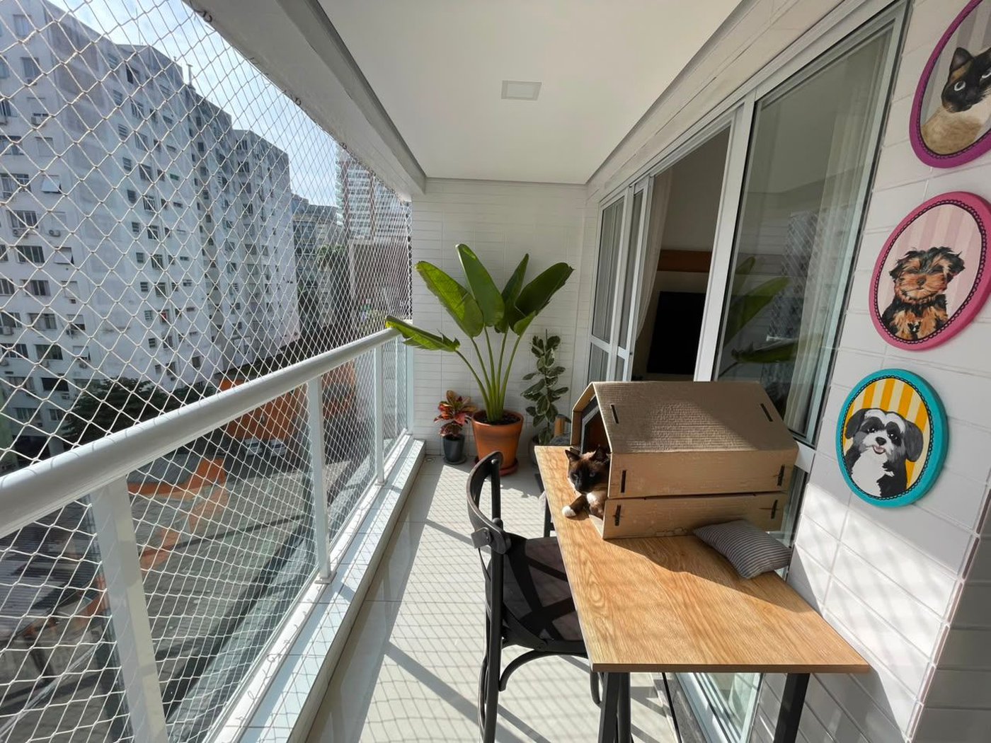 Apartamento com 2 dormitórios à venda, 74 m² por R$ 1.049.000,00 - Gonzaga - Santos/SP