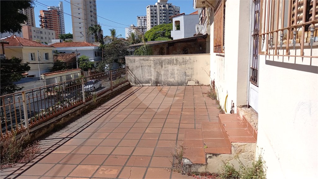 Terreno à venda com 8 quartos, sendo 2 suítes, em Santana, São Paulo, SP