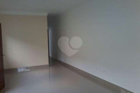 Casa Térrea à venda com 3 suítes em Jardim Bonfiglioli, São Paulo, SP