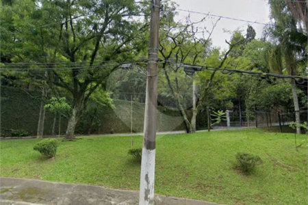 Casa à venda com 4 suítes em Vila Tramontano, São Paulo, SP