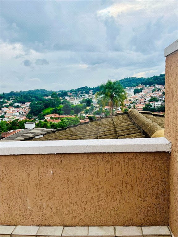 Casa à venda com 3 quartos, sendo 2 suítes, no condomínio Res Green Villagge, São Paulo - SP